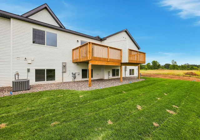 2nd image of 1106 45th Ave Ne, Saint Cloud, MN 56304 | MLS# 7107743