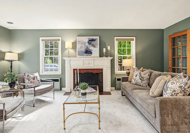 Photo 2 of Sale Pending at 1947 Arona St, Saint Paul, MN 55113 | MLS# 7107811 | Listing updated on 2026-10-08