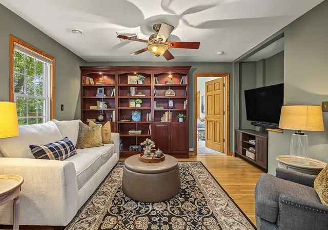 Photo 4 of Sale Pending at 1947 Arona St, Saint Paul, MN 55113 | MLS# 7107811 | Listing updated on 2026-10-08