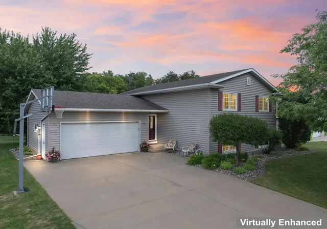 33rd image of 450 Lally Ct, Zumbrota, MN 55992 | MLS# 7107830