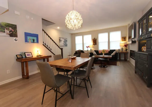 Photo 2 of Single family home for sale at 850 Mount Curv Blvd #C, Saint Paul, MN 55116 | MLS# 7107837 | Listing updated on 2026-09-30
