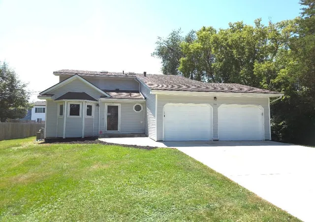 Homes for sale in Brooklyn Center, MN | 707 69th Ave N, Brooklyn Center, MN 55430 | MLS# 7107839