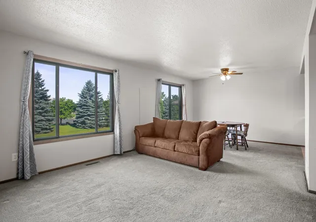 4th image of 1501 127Th Ln Ne, Minneapolis, MN 55449 | MLS# 7107841
