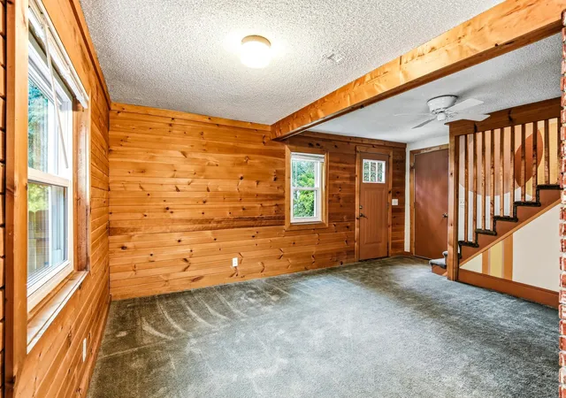 Photo 3 of Single family home for sale at 501 3rd Street W, Hastings, MN 55033 | MLS# 7107848 | Listing updated on 2026-08-26