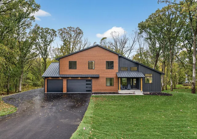1st image of 11526 54th St Se, Clear Lake, MN 55319 | MLS# 7107868