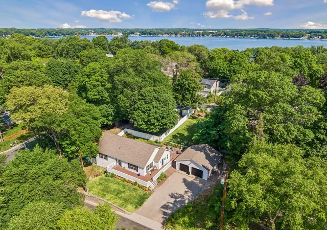 Photo 2 of Sale Pending at 5142 Waterbury Rd, Mound, MN 55364 | MLS# 7107869 | Listing updated on 2026-09-30
