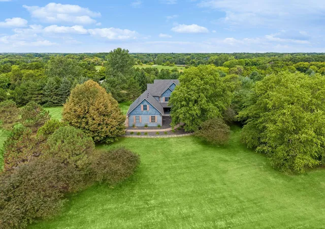 Photo 3 of Single family home for sale at 12560 Lockridge Ave N, Stillwater, MN 55082 | MLS# 7107877 | Listing updated on 2026-09-22