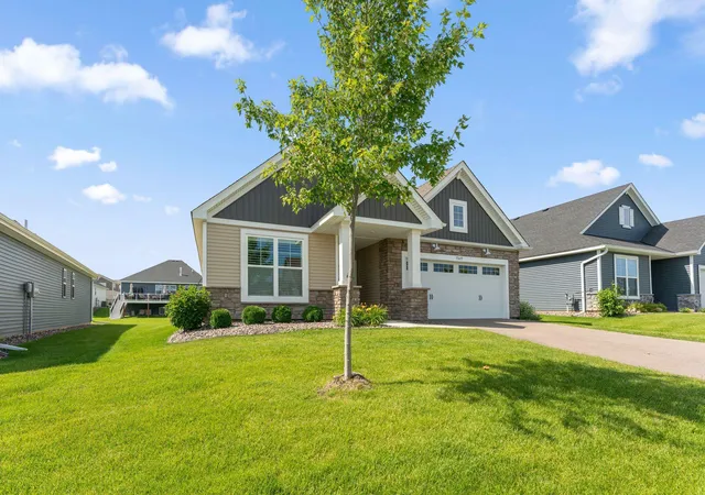 2nd image of 7609 Upper 38th St N, Saint Paul, MN 55128 | MLS# 7107881