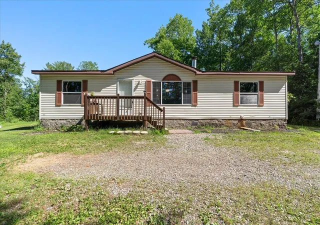 2nd image of 4684 Lower Ten Mile Lake Rd Nw, Hackensack, MN 56452 | MLS# 7107886
