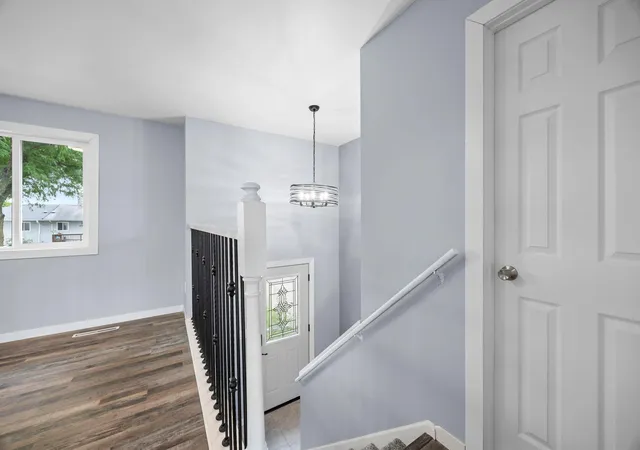 4th image of 2043 42Nd St Nw, Rochester, MN 55901 | MLS# 7107887