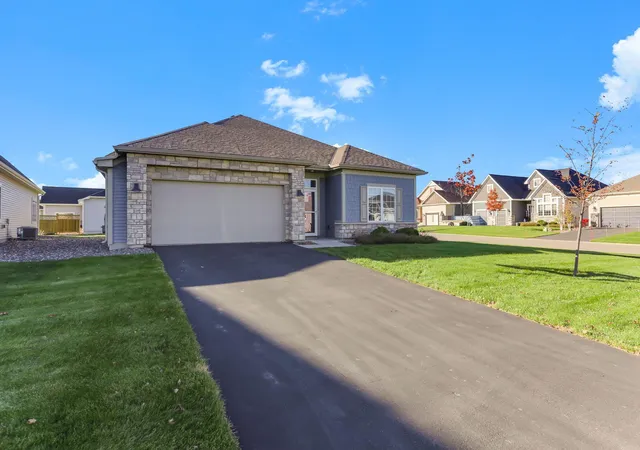 3rd image of 7501 Fir Ln N, Hamel, MN 55340 | MLS# 7107890