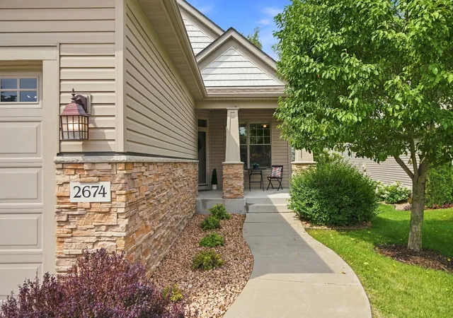 Photo 2 of Single family home for sale at 2674 Bartylla Ct, Saint Paul, MN 55110 | MLS# 7107891 | Listing updated on 2026-10-09