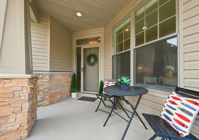 4th image of 2674 Bartylla Ct, Saint Paul, MN 55110 | MLS# 7107891