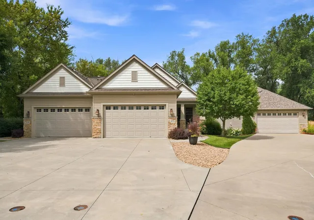 52nd image of 2674 Bartylla Ct, Saint Paul, MN 55110 | MLS# 7107891