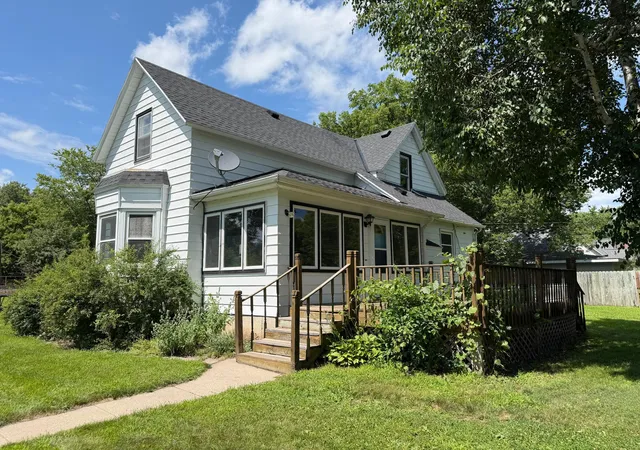 Homes for sale in Benson, MN | 411 16th St S, Benson, MN 56215 | MLS# 7107905