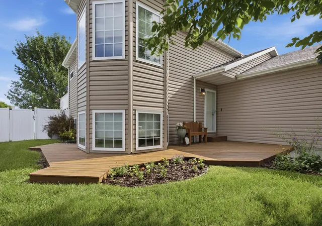 Photo 3 of Single family home for sale at 1268 39th Avenue S, Moorhead, MN 56560 | MLS# 7107924 | Listing updated on 2026-10-04
