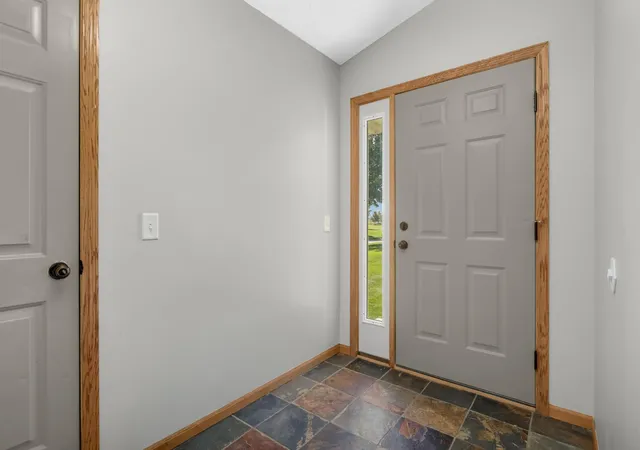 2nd image of 7256 Kahler Cir Ne, Albertville, MN 55301 | MLS# 7107939