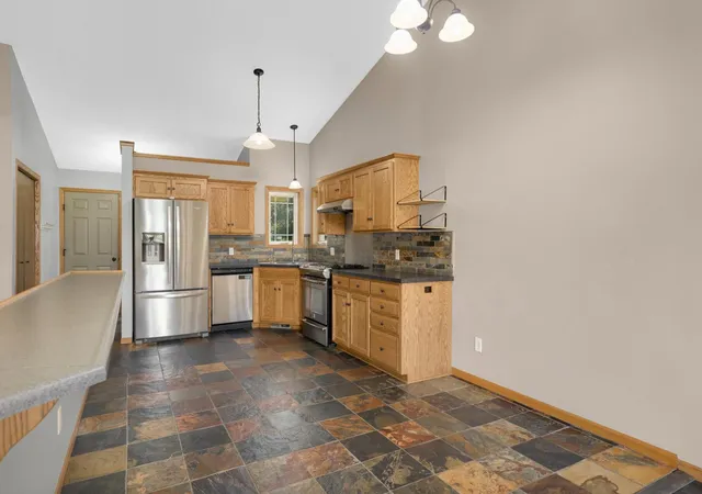 4th image of 7256 Kahler Cir Ne, Albertville, MN 55301 | MLS# 7107939