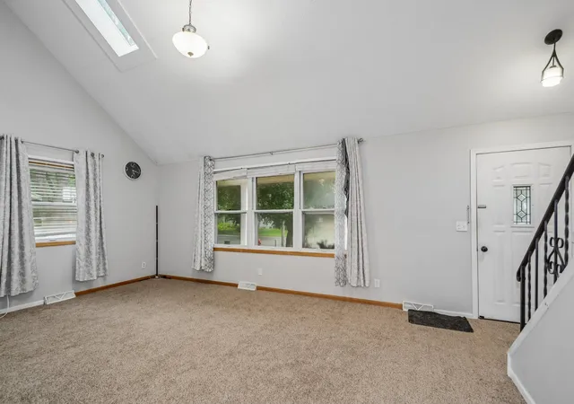Photo 4 of Single family home for sale at 9631 13th Avenue S, Minneapolis, MN 55425 | MLS# 7107945 | Listing updated on 2026-09-30