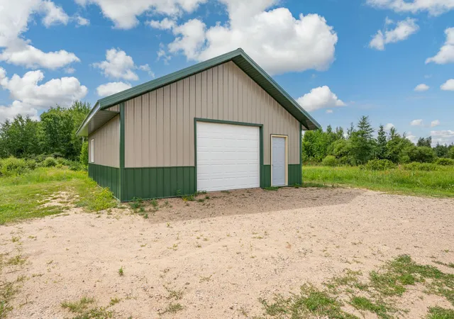 Photo 3 of Single family home for sale at 34784 605th Lane, Hill City, MN 55748 | MLS# 7107949 | Listing updated on 2026-07-11