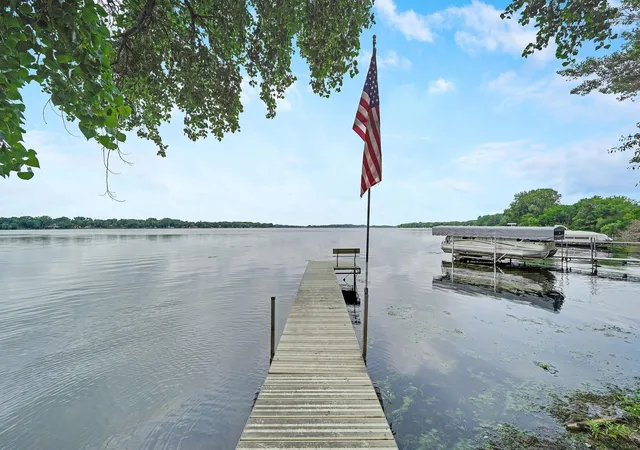 Photo 2 of Single family home for sale at 945 Reed St N, Waterville, MN 56096 | MLS# 7108020 | Listing updated on 2026-09-19