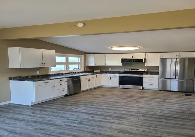 2nd image of 14 Hemlock Cir, Babbitt, MN 55706 | MLS# 7108023
