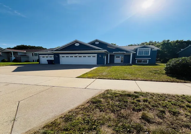 image of 1032 Gladview Ct, Saint Cloud, MN 56303 | MLS# 7108041