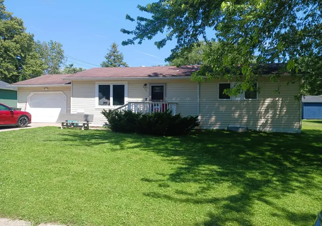 1st image of 515 Vernon Pl, Fergus Falls, MN 56537 | MLS# 7108043