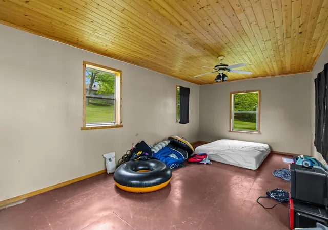 Homes for sale in Floodwood, MN | 3925 Hwy 73, Floodwood, MN 55736 | MLS# 7108044