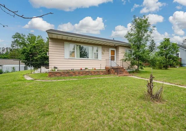 1st image of 507 Nw 16th Ave, Grand Rapids, MN 55744 | MLS# 7108049