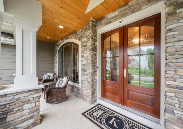 Photo 3 of Mansion for sale at 15510 53rd Avenue N, Minneapolis, MN 55446 | MLS# 7108052 | Listing updated on 2026-10-22