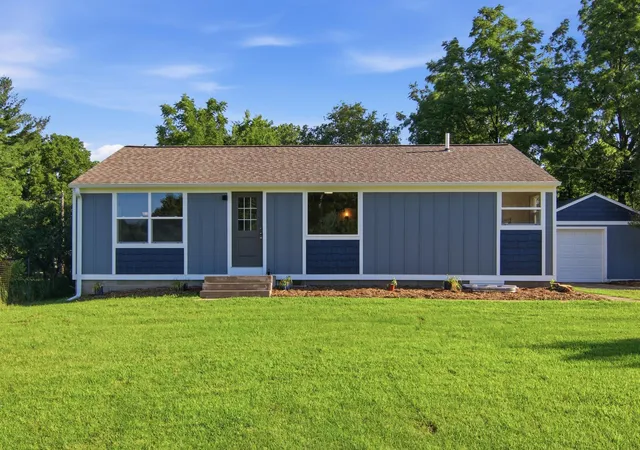 Photo 3 of Single family home for sale at W9486 State Hwy 35, Pepin, WI 54759 | MLS# 7108092 | Listing updated on 2026-09-04