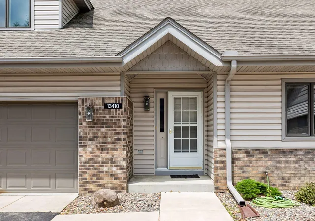 Photo 2 of Sale Pending at 13410 Parkwood Dr, Burnsville, MN 55337 | MLS# 7108102 | Listing updated on 2026-08-24