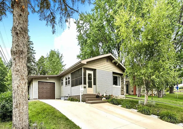 Photo 1 of Sale Pending at 415 4th Street N, Sauk Rapids, MN 56379 | MLS# 7108114 | Listing updated on 2026-07-28