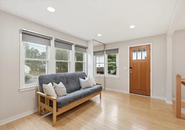 Photo 2 of Single family home for sale at 1264 Hoyt Ave W, Saint Paul, MN 55108 | MLS# 7108117 | Listing updated on 2026-09-18