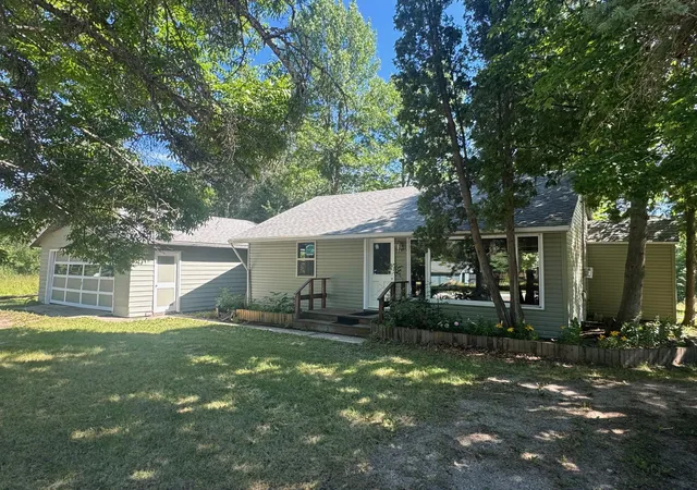 Photo 1 of Single family home for sale at 522 Main St E, Tenstrike, MN 56683 | MLS# 7108191 | Listing updated on 2026-09-17
