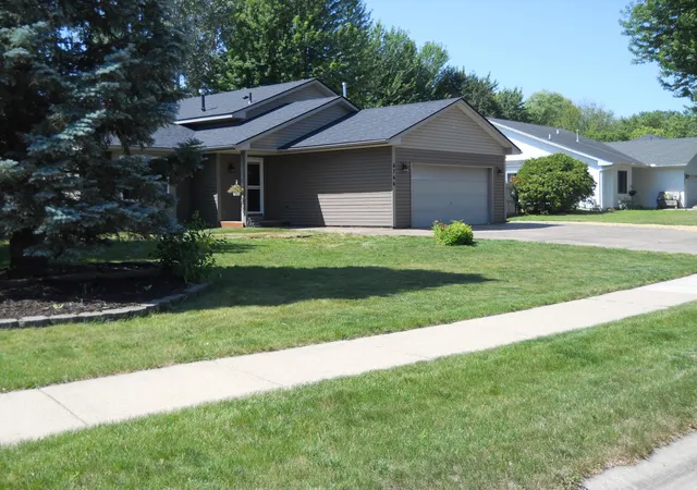 Homes for sale in Farmington, MN | 6766 175th St W, Farmington, MN 55024 | MLS# 7108192