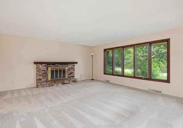 Homes for sale in Plymouth, MN | 17015 13Th Ave N, Plymouth, MN 55447 | MLS# 7108205
