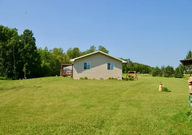 3rd image of 6438 Hwy 29, Van Buren Twp, MN 55736 | MLS# 7108217