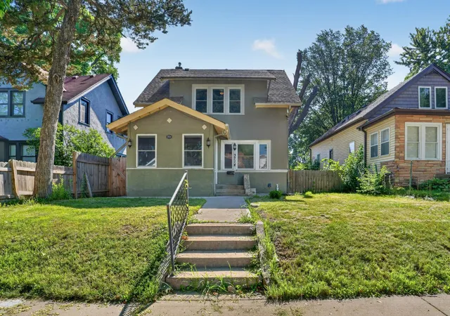 Photo 3 of Sale Pending at 3714 Oliver Ave N, Minneapolis, MN 55412 | MLS# 7108220 | Listing updated on 2026-10-07