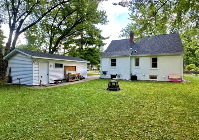 35th image of 351 E Hughes St, New Richmond, WI 54017 | MLS# 7108250