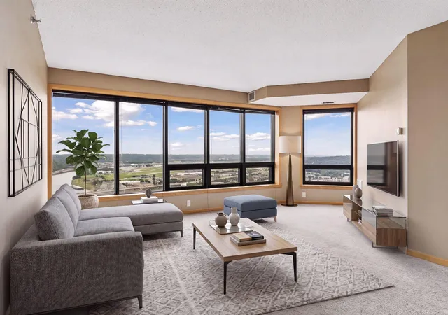 Homes for sale in Saint Paul, MN | 168 6Th St E #3702, Saint Paul, MN 55101 | MLS# 7108255