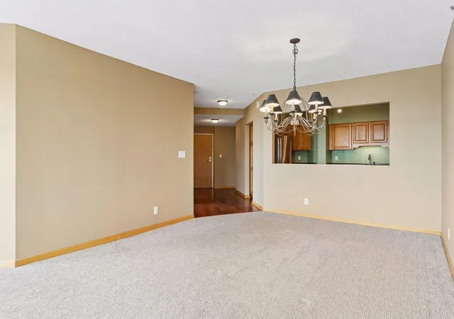 Homes for sale in Saint Paul, MN | 168 6Th St E #3702, Saint Paul, MN 55101 | MLS# 7108255