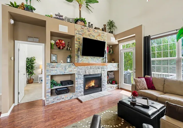 4th image of 18085 Kindred Ct, Lakeville, MN 55044 | MLS# 7108271