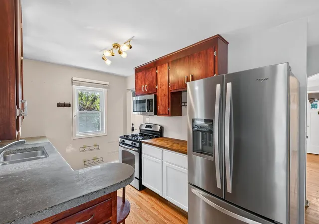 2nd image of 4928 Abbott Ave N, Minneapolis, MN 55429 | MLS# 7108308