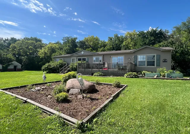 Homes for sale in Renville, MN | 26176 County Road 11, Renville, MN 56284 | MLS# 7108348