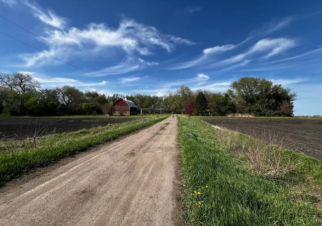 Homes for sale in Renville, MN | 26176 County Road 11, Renville, MN 56284 | MLS# 7108348