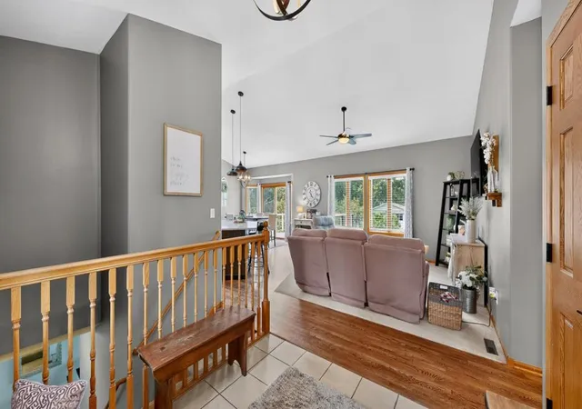 3rd image of 1002 John & Mary Dr Se, Chatfield, MN 55923 | MLS# 7108387