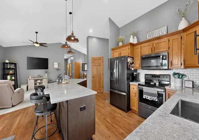 5th image of 1002 John & Mary Dr Se, Chatfield, MN 55923 | MLS# 7108387