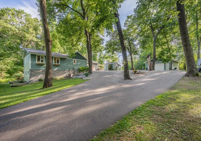 2nd image of 21506 Texas Ave, Prior Lake, MN 55372 | MLS# 7108411